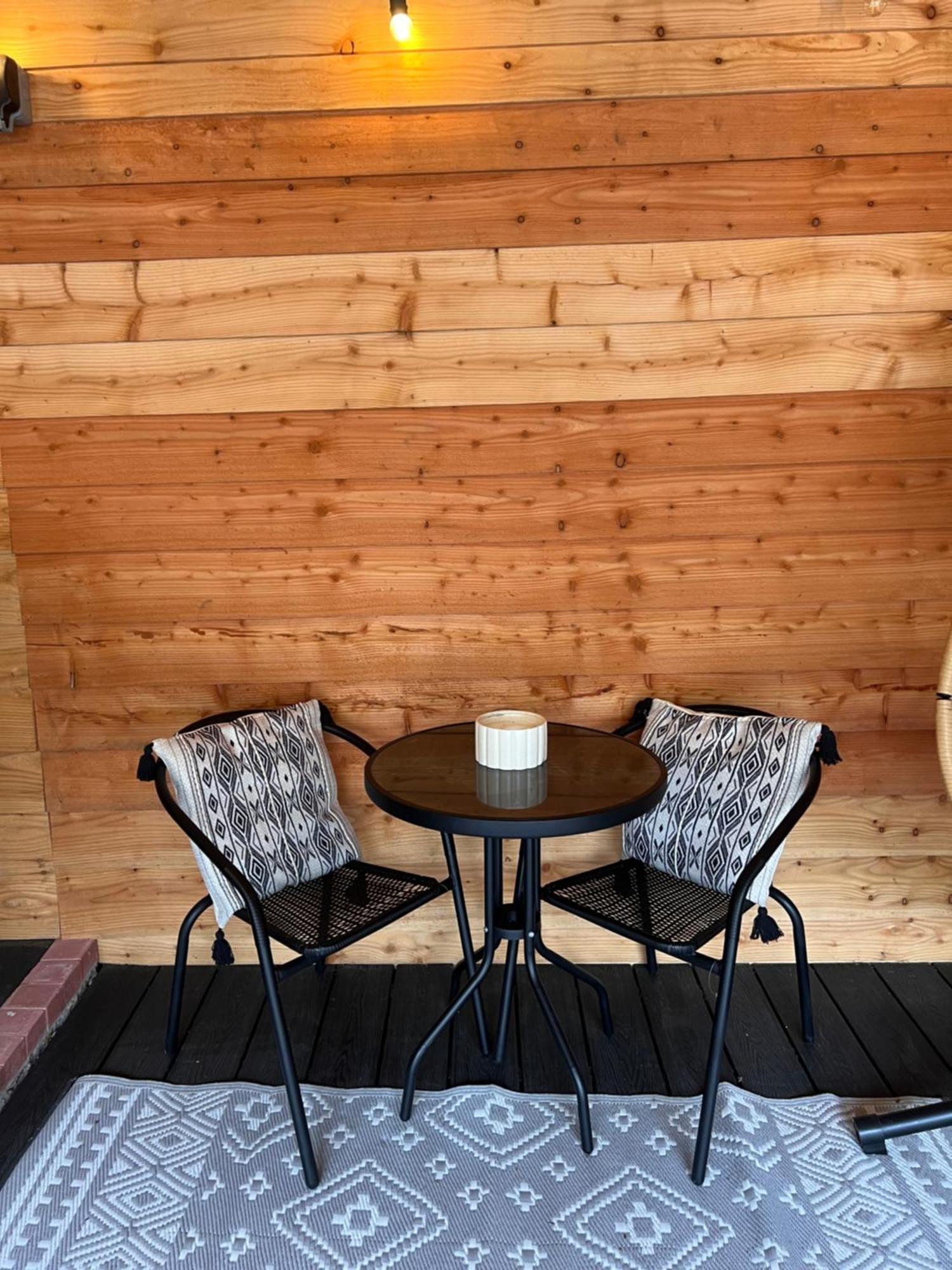 Luxury Courtyard Studio In Llangollen Dış mekan fotoğraf