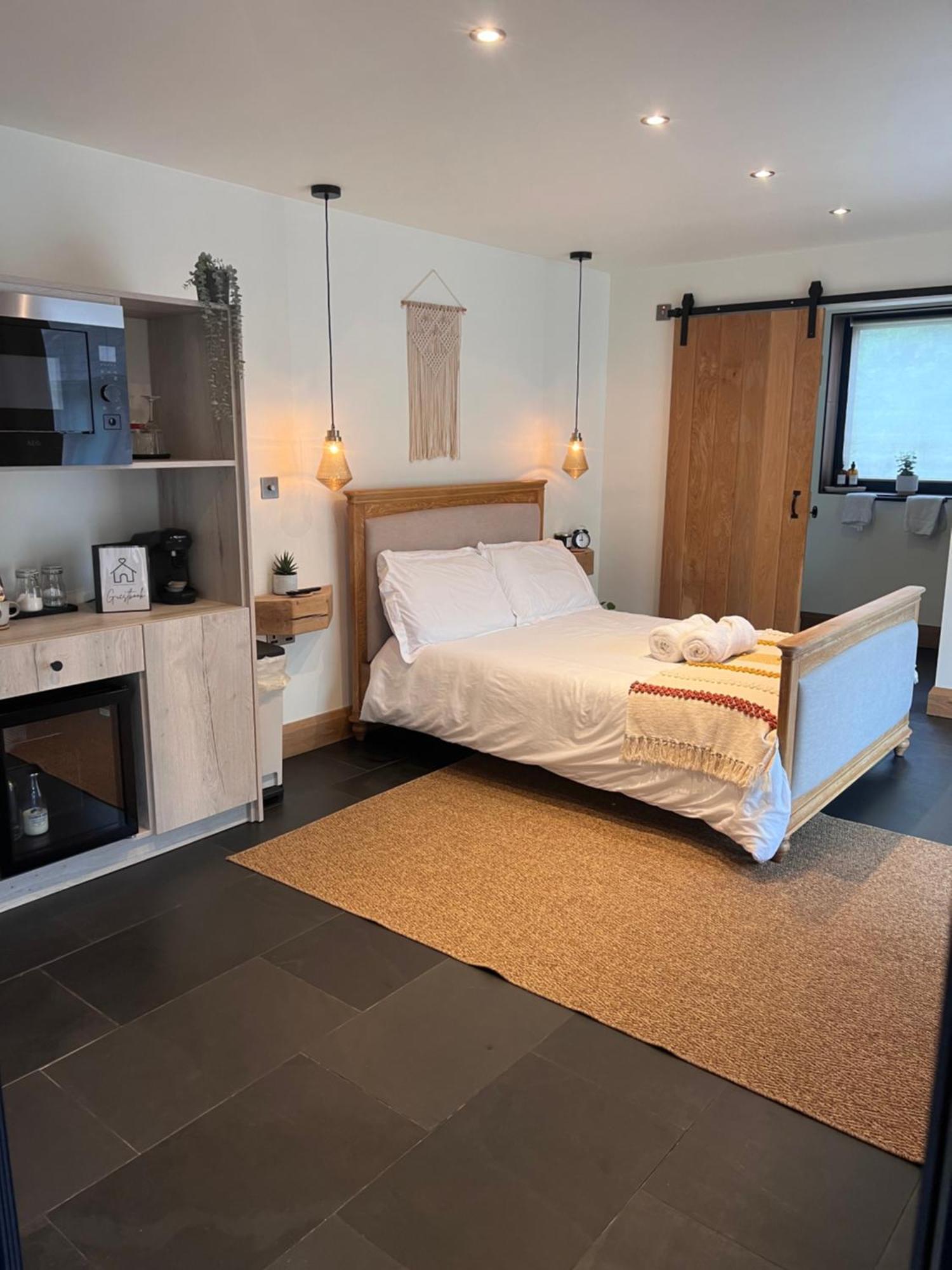 Luxury Courtyard Studio In Llangollen Dış mekan fotoğraf